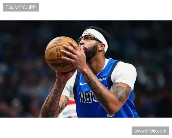 马刺新星失误热火约翰逊捡冠